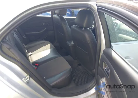 2015 Chevrolet Malibu 1Lt из США, поврежденный, VIN 1G11C5SL5FF195883